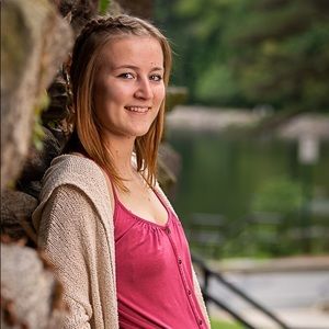 Meet your Posher, Renee